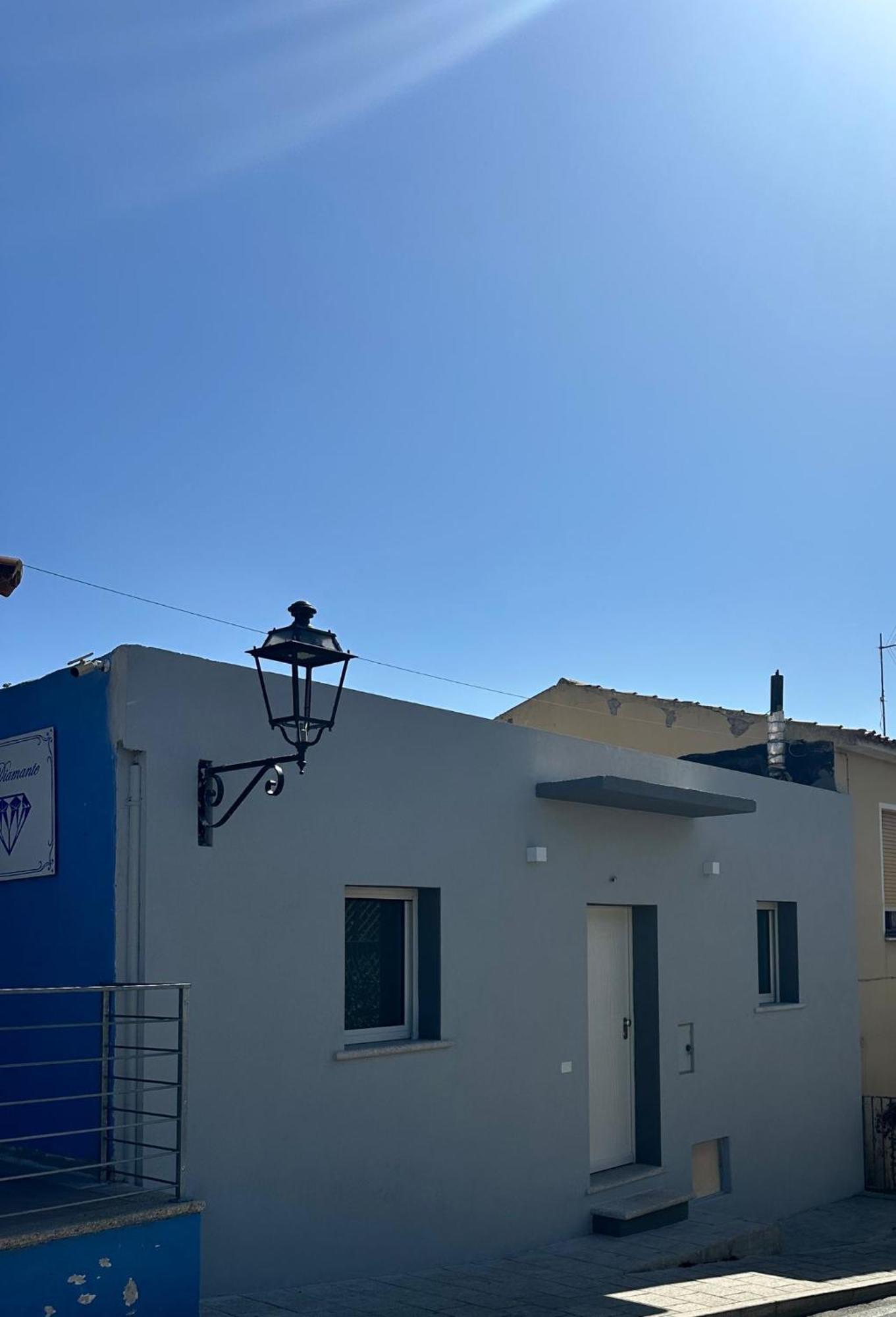 Punto Zero Rooms سان تيودورو المظهر الخارجي الصورة
